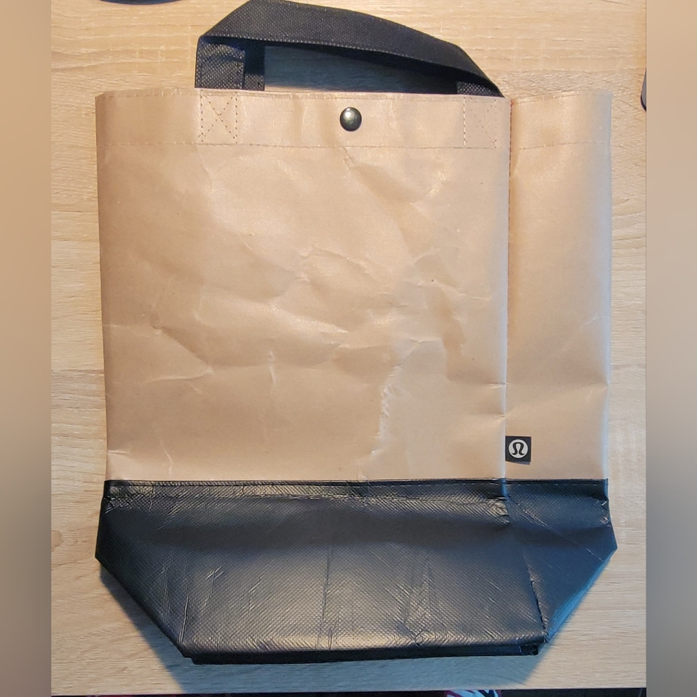 lululemon athletica Tan and Black Tote